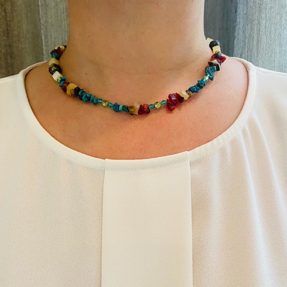 Jewelry - Multicolored stone necklace